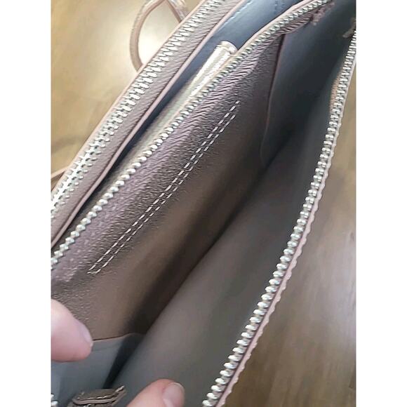 Nine West Levona Pink-Gold Crossbody Shoulder Bag Double-Zip GUC - Picture 11 of 12